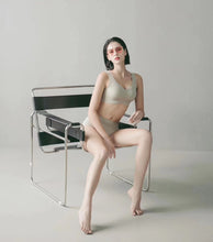 Load image into Gallery viewer, Classic Vest Set - Light Grey